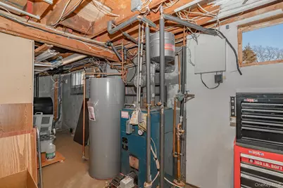 2907 Rhode Island Avenue, Medford, NY 11763 - Photo 30