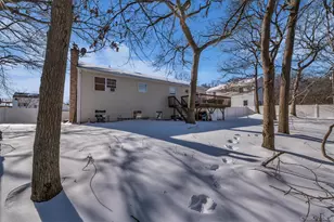 19 Summit, Farmingville, NY 11738 - Photo 36