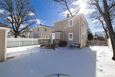 101 Harris Avenue, Freeport, NY 11520 - Photo 24