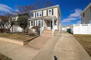 101 Harris Ave, Freeport, NY 11520 - Photo 2