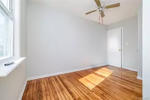 101 Harris Ave, Freeport, NY 11520 - Photo 12