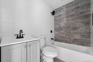 1657 Tillotson Ave, Bronx, NY 10469 - Photo 4