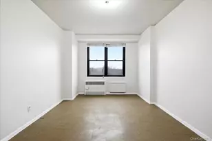 90-50 Union Tpke, Glendale, NY 11385 - Photo 32