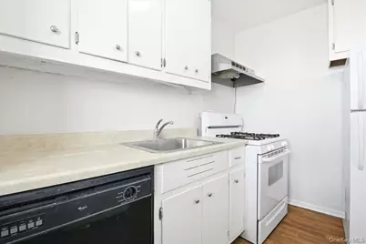 90-50 Union Turnpike #11L, Glendale, NY 11385 - Photo 14