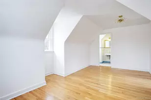 448 Abbey Rd N, Manhasset, NY 11030 - Photo 24