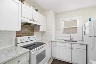 22 Midland Ave, Port Jefferson, NY 11777 - Photo 16