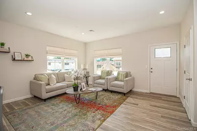 111 Ashley Court Avenue, North Babylon, NY 11703 - Photo 22