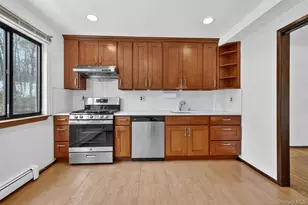 16 Scenic Cir, Croton on Hudson, NY 10520 - Photo 10