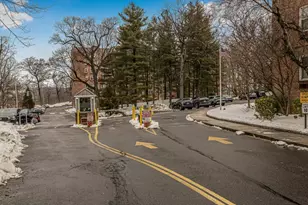 609 Palmer Rd, Yonkers, NY 10701 - Photo 16