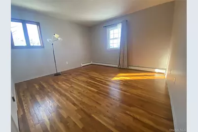 732 3rd Street, Ronkonkoma, NY 11779 - Photo 22