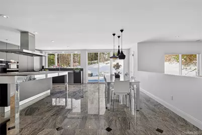 48 Westwood Court, Woodbury, NY 11797 - Photo 14