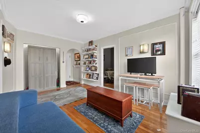 225 Bennett Avenue #4C, New York, NY 10040 - Photo 2