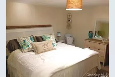 3 Lincoln Street, Westhampton, NY 11977 - Photo 10