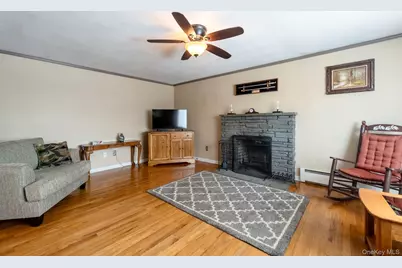 2 Clifton Terrace, Kingston, NY 12401 - Photo 8