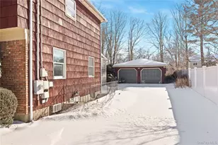 66 Darling Ave, Smithtown, NY 11787 - Photo 26