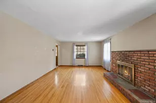 66 Darling Ave, Smithtown, NY 11787 - Photo 8