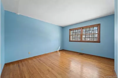 66 Darling Avenue, Smithtown, NY 11787 - Photo 14