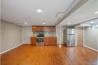 66 Darling Avenue, Smithtown, NY 11787 - Photo 22