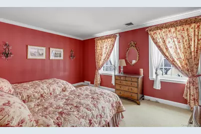 2 Wallis Lane, Saint James, NY 11780 - Photo 18