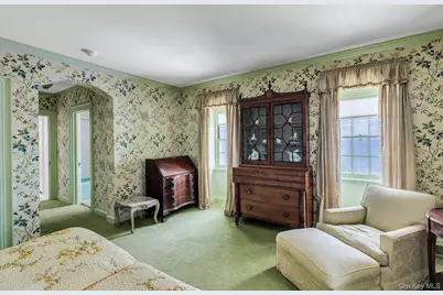 2 Wallis Lane, Saint James, NY 11780 - Photo 18