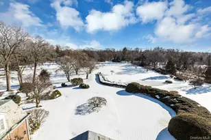 2 Wallis Ln, Saint James, NY 11780 - Photo 22