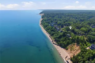 142 Shore Dr, Sound Beach, NY 11789 - Photo 10