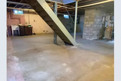 10 Phillips Street, Red Hook, NY 12571 - Photo 18