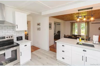 692 Old Route 17, Livingston Manor, NY 12758 - Photo 8