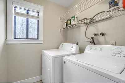 9 Oak Avenue, Somers, NY 10589 - Photo 16