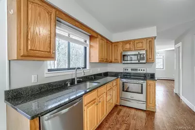 9 Oak Avenue, Somers, NY 10589 - Photo 8