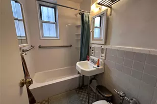 1425 Thieriot Ave Thieriot Ave Ave, Bronx, NY 10460 - Photo 6