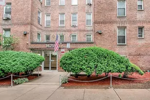 1425 Thieriot Ave Thieriot Ave Ave, Bronx, NY 10460 - Photo 2