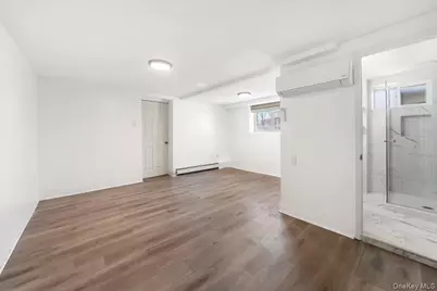 2019 Colden Avenue, Bronx, NY 10462 - Photo 16