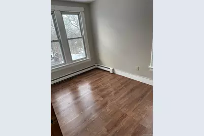 180 N Clinton Street, Poughkeepsie, NY 12601 - Photo 8