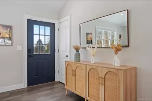 1150 Ruth Rd, Mattituck, NY 11952 - Photo 2