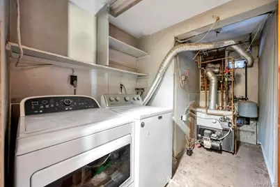 219 Bellerose Avenue, East Northport, NY 11731 - Photo 22