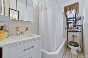 2962 Decatur Ave, Bronx, NY 10458 - Photo 12