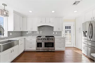 5 Bowman Lane, Kings Park, NY 11754 - Photo 10