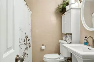 197 Foxhurst Rd, Oceanside, NY 11572 - Photo 12