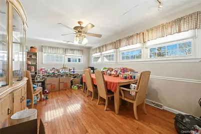 197 Foxhurst Road, Oceanside, NY 11572 - Photo 18