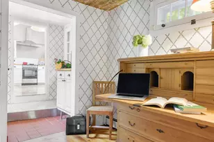 95 E Broadway, Roslyn, NY 11576 - Photo 10