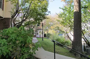 52 Washington Mews, Port Chester, NY 10573 - Photo 34