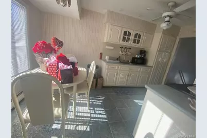 [Address not provided], Hauppauge, NY 11788 - Photo 8