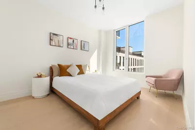 30-55 Vernon Boulevard #5N, Astoria, NY 11102 - Photo 4