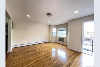 10-03 36th Avenue #2F, Long Island City, NY 11106 - Photo 2