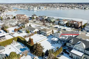 285 E Shore Dr, Massapequa, NY 11758 - Photo 28