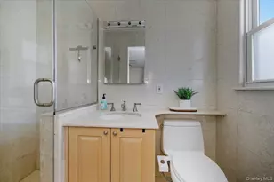 285 E Shore Dr, Massapequa, NY 11758 - Photo 14