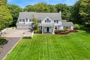 1345 Harbor Rd, Hewlett, NY 11557 - Photo 2