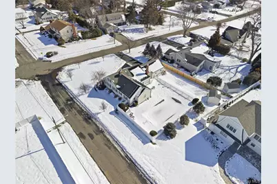 38 Bradish Lane, Bay Shore, NY 11706 - Photo 30