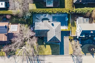 148 Exeter Rd, Massapequa, NY 11758 - Photo 8